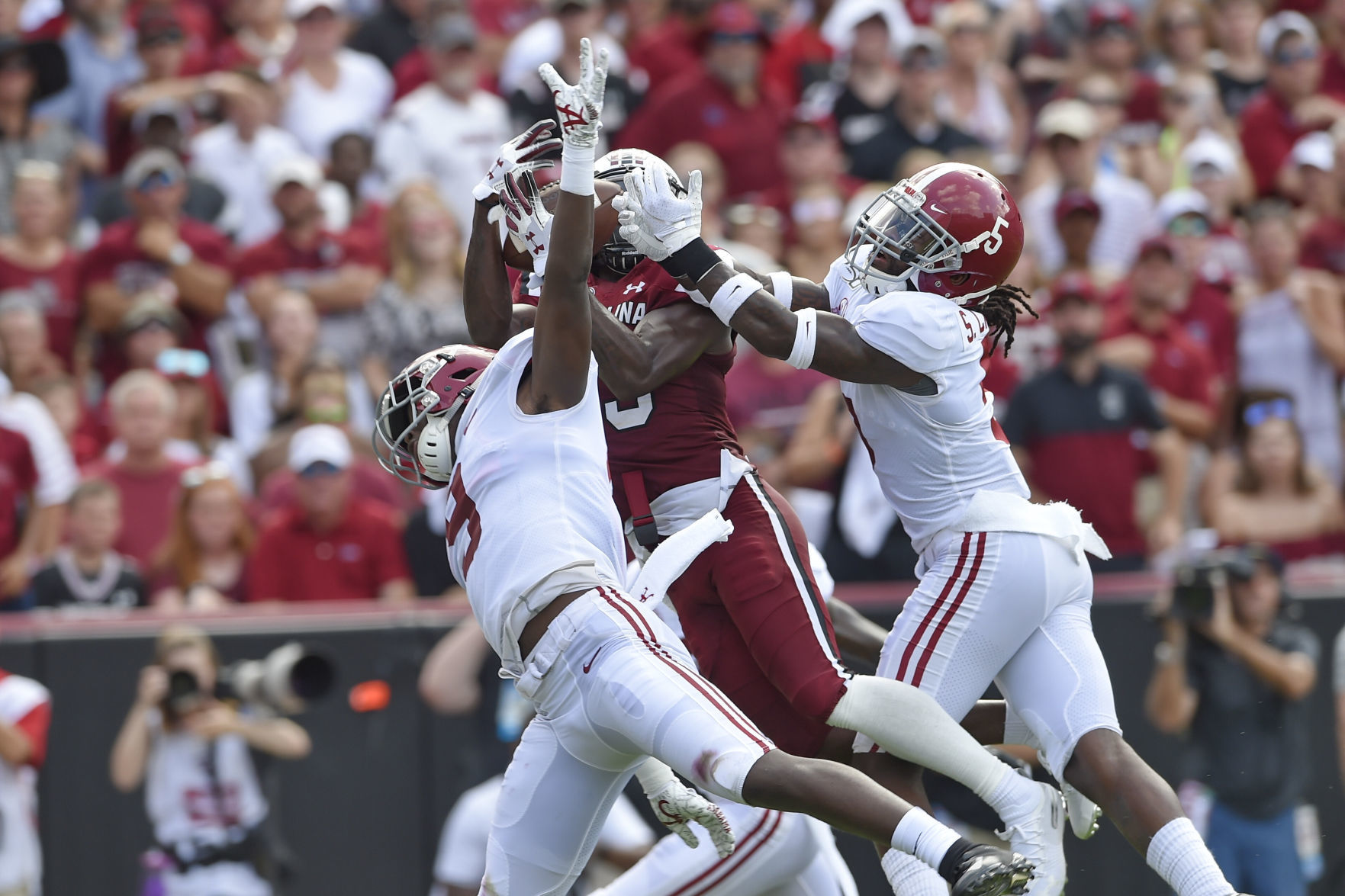 APTOPIX South Carolina Alabama Football